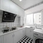 Moli B&B-Right On Nanjing East Road The Bund 2-Bedrooms With Elevator Apart Ment Near The Subway