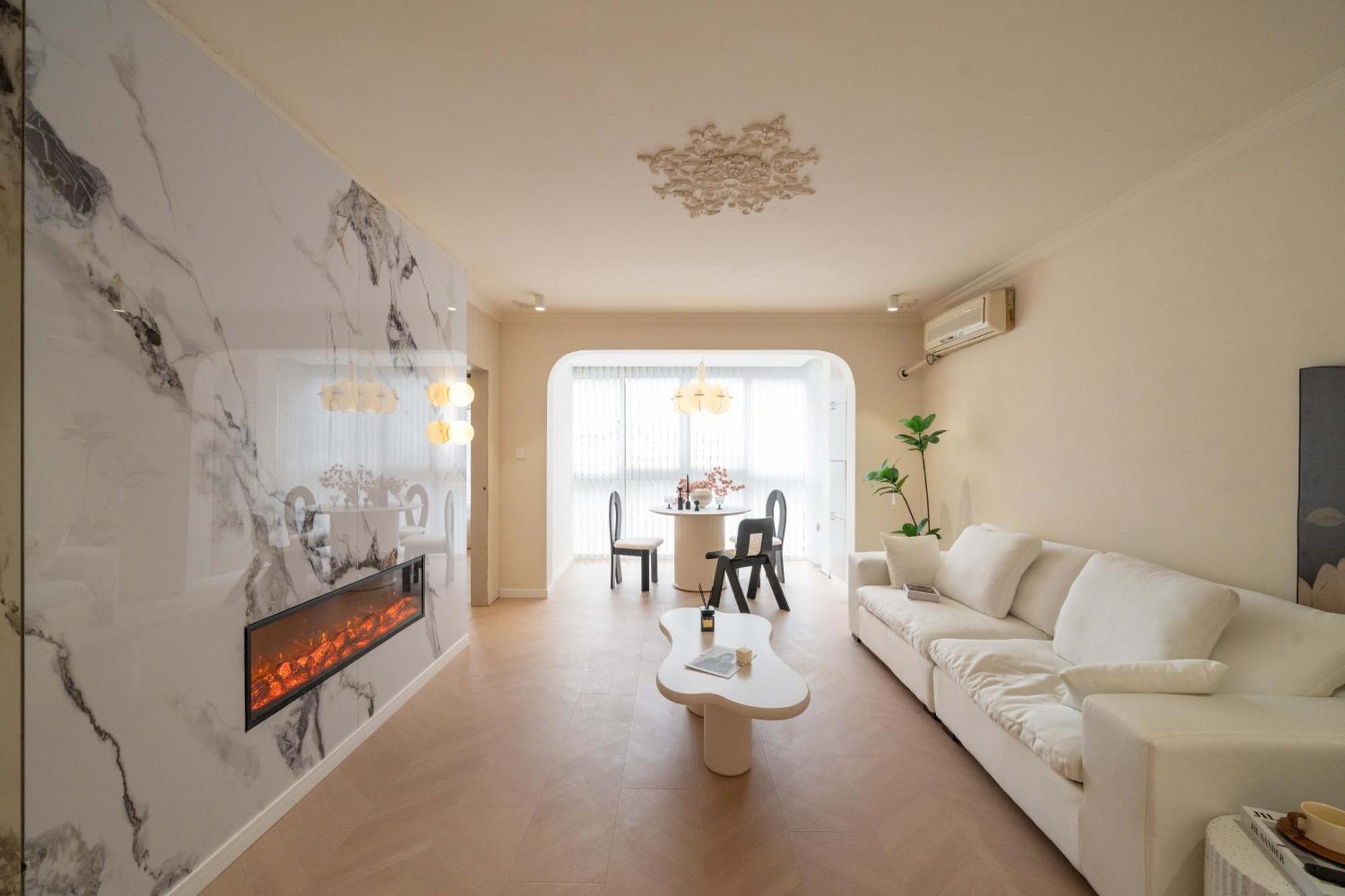 Apartment Moli B&b-right On Nanjing East Road The Bund 2-bedrooms With Elevator Ment Near The Subway *