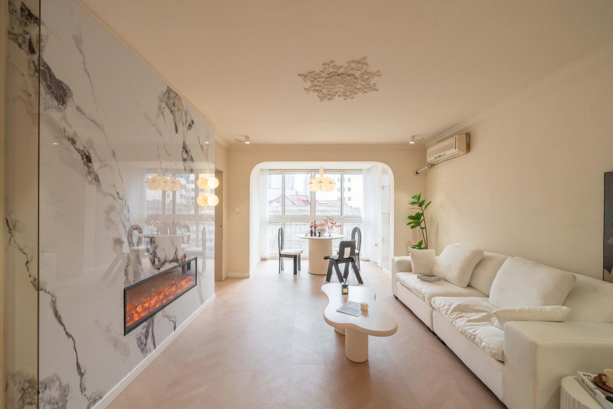 Moli B&b-right On Nanjing East Road The Bund 2-bedrooms With Elevator Ment Near The Subway Shanghai