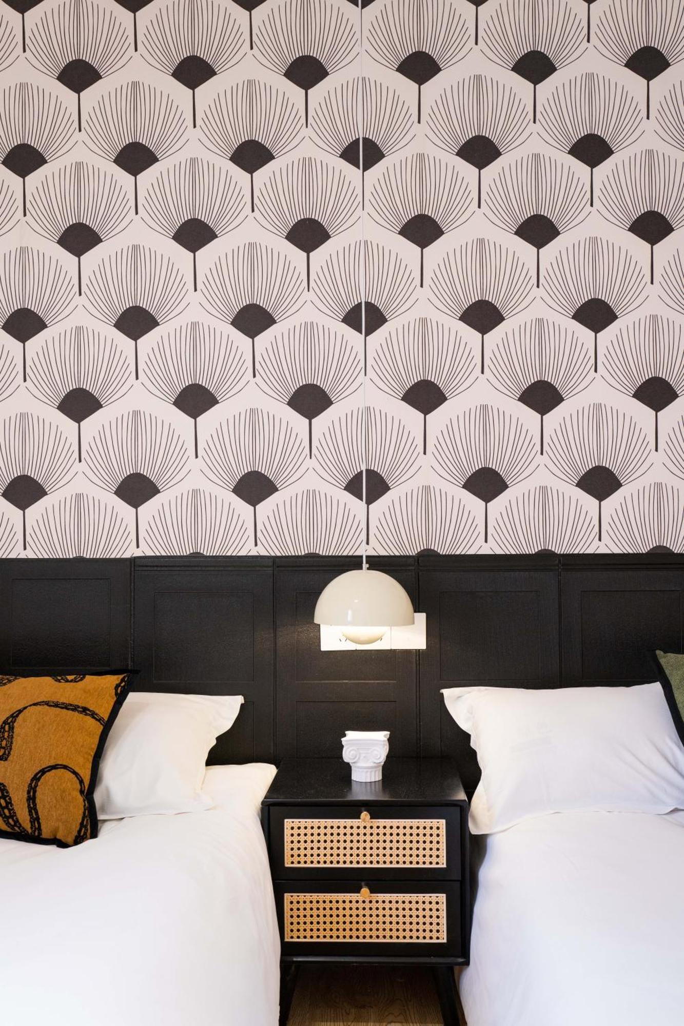 Moli B&b-right On Nanjing East Road The Bund 2-bedrooms With Elevator Ment Near The Subway Apartment Shanghai