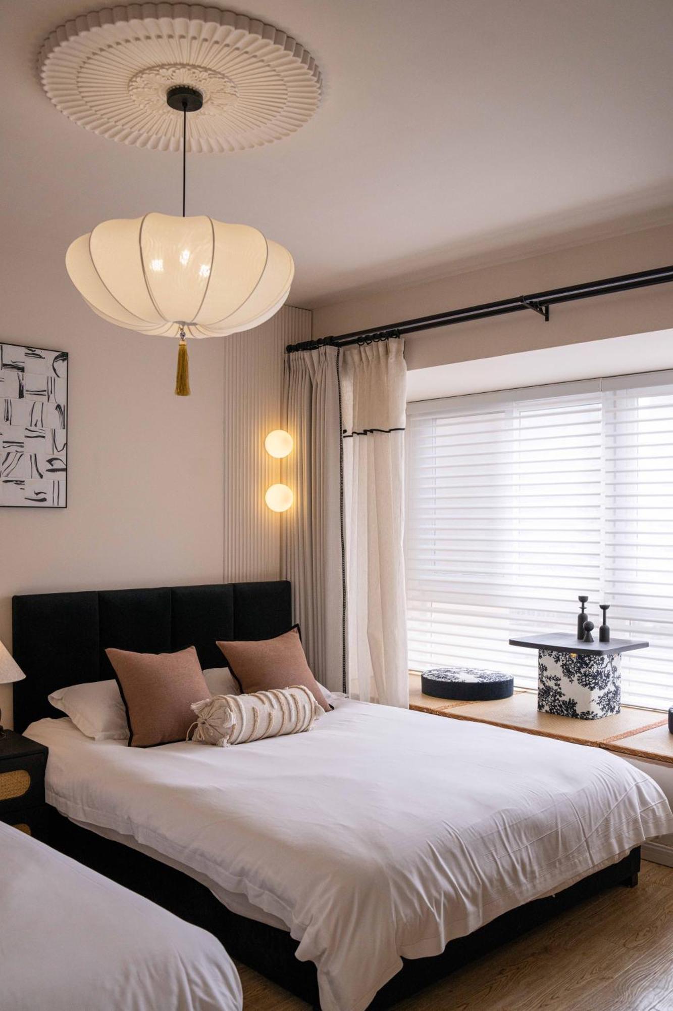 Moli B&b-right On Nanjing East Road The Bund 2-bedrooms With Elevator Ment Near The Subway *