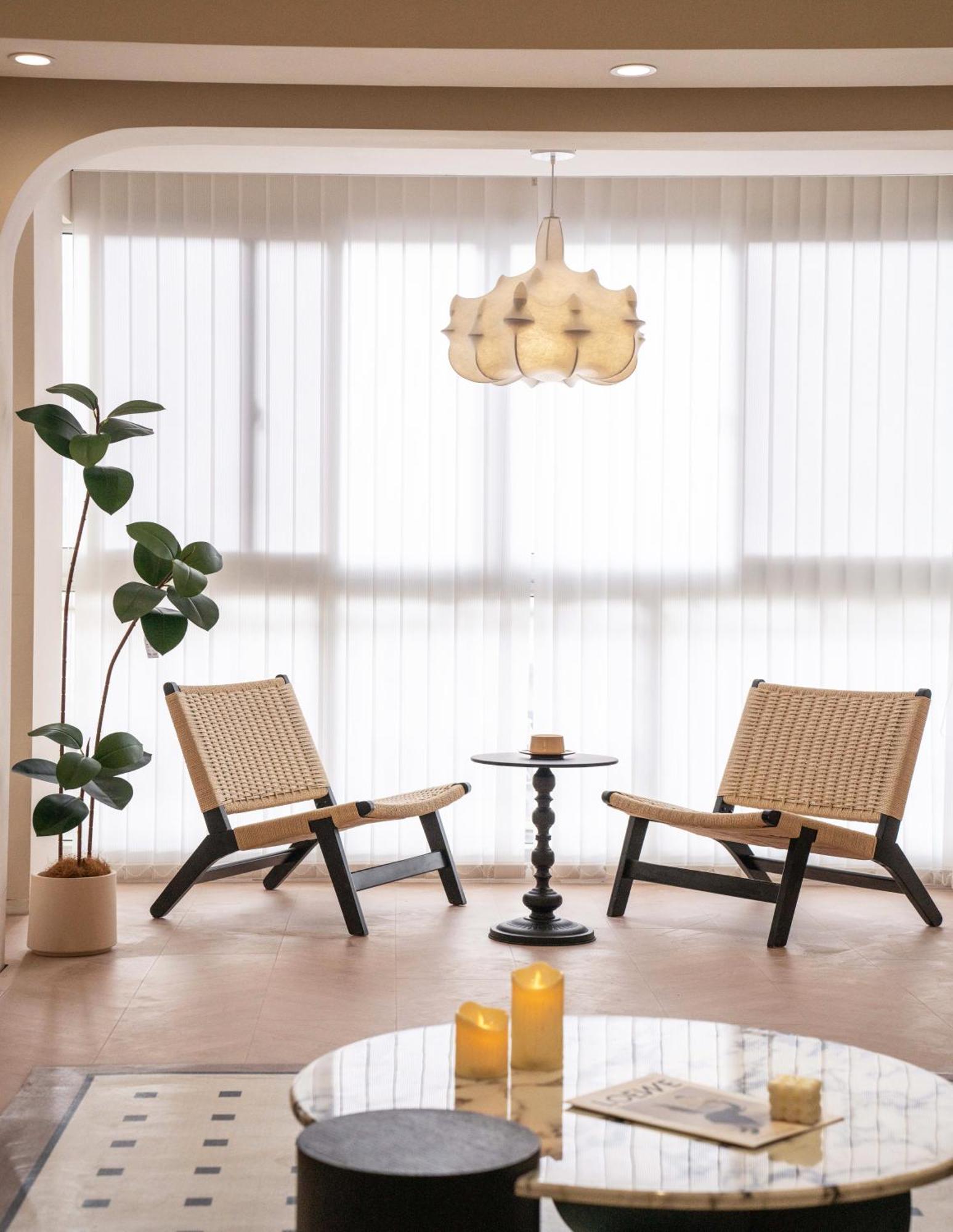 Apartment Moli B&b-right On Nanjing East Road The Bund 2-bedrooms With Elevator Ment Near The Subway